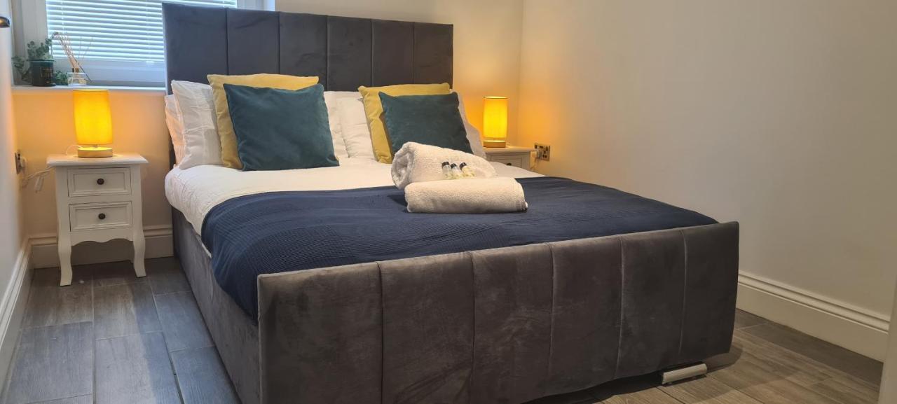 Luxury Hollywood Getaway In The Heart Of The City Brighton Exteriör bild