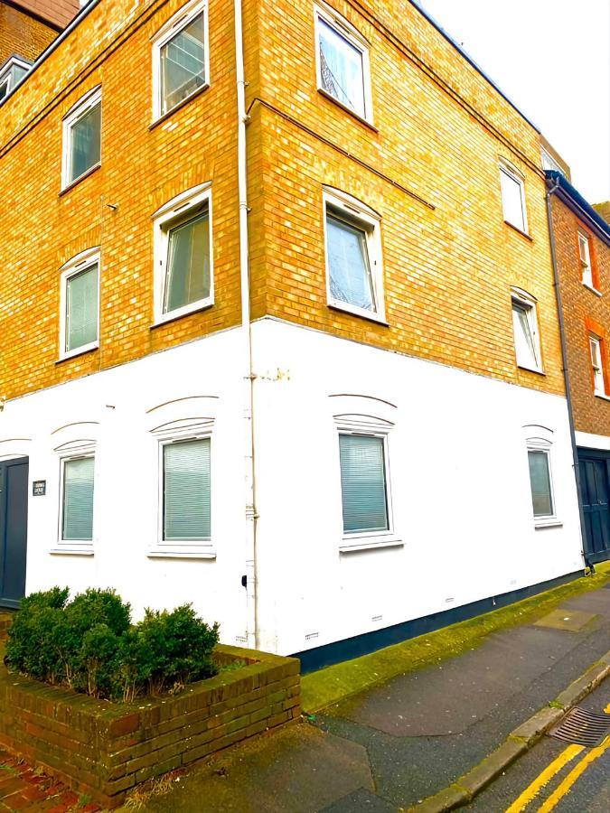 Luxury Hollywood Getaway In The Heart Of The City Brighton Exteriör bild