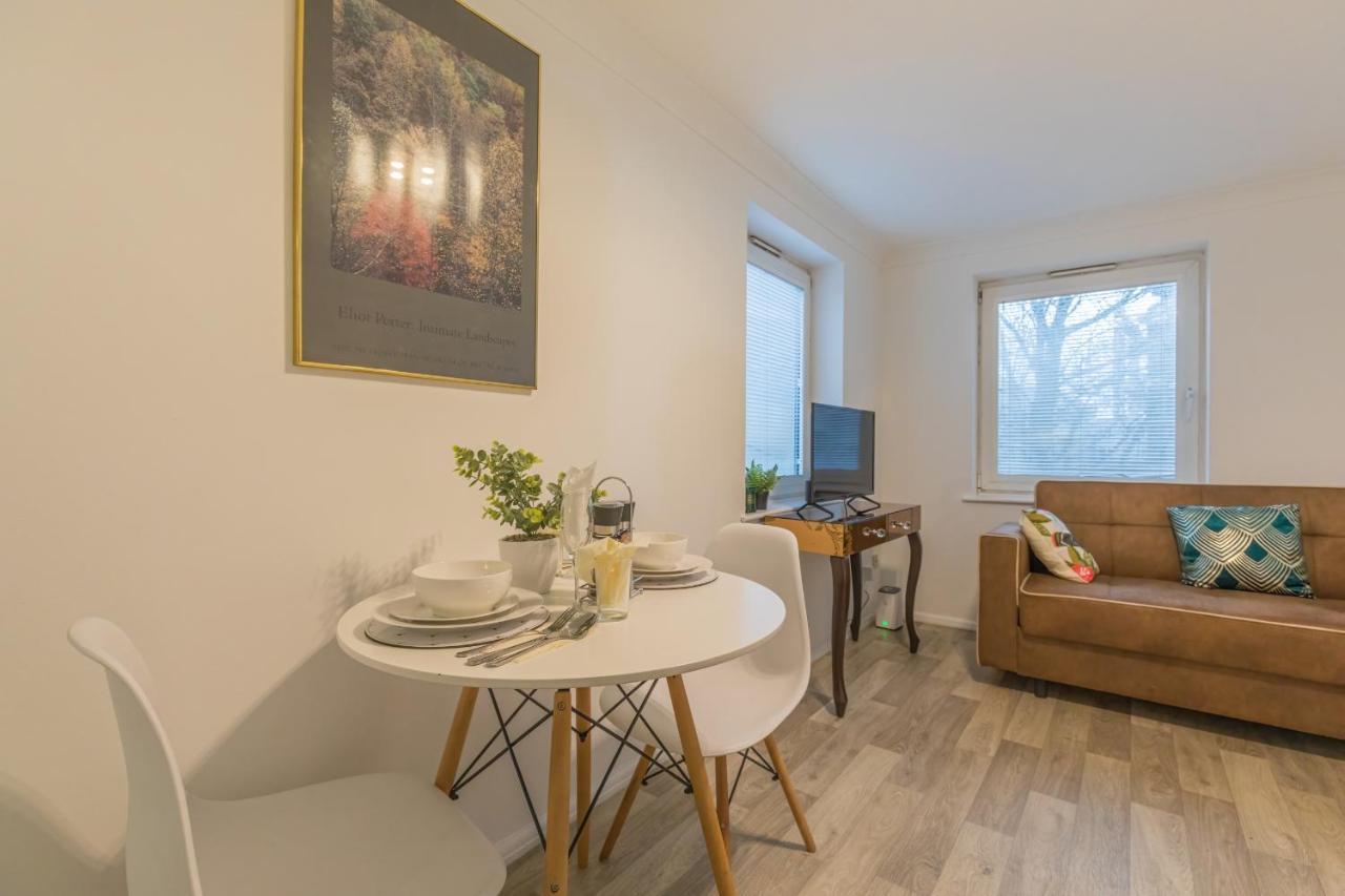 Luxury Hollywood Getaway In The Heart Of The City Brighton Exteriör bild